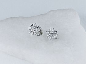 Пусеты из белого золота с бриллиантами э4701пс11191270