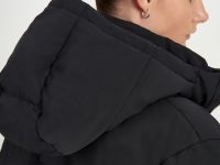 Пуховое полупальто со съемным капюшоном