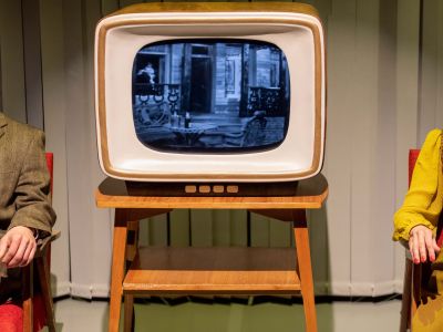 Билеты на MotherFatherSistersBrother (БДТ им. Г. А. Товстоногова) / Театр | Афиша | ИнфоТаймс