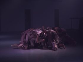 В Якутске поставили пластический спектакль по восстановленному олонхо Кыыл Уола