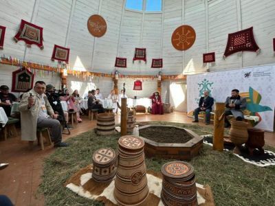 Более 1 млн рублей собрано в поддержу бойцов СВО в первый день Ысыаха Туймаады