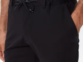 Мужские бермуды Lacoste зауженного кроя