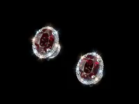 Пусеты из белого золота с рубинами э4780пс11210402