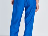 Брюки на высокой посадке