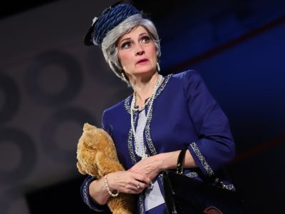 Билеты на Странная миссис Сэвидж (Русский драматический театр Удмуртии) / Театр | Афиша | ИнфоТаймс