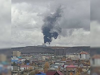 Жителей Якутска встревожил черным дым над ГРЭС-2