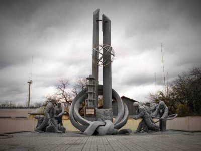 26 апреля благодарят ликвидаторов аварии на Чернобыльской АЭС