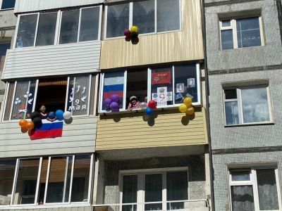 Поем Двором. В Якутске поздравили ветерана Великой Отечественной войны Валентину Ефремову