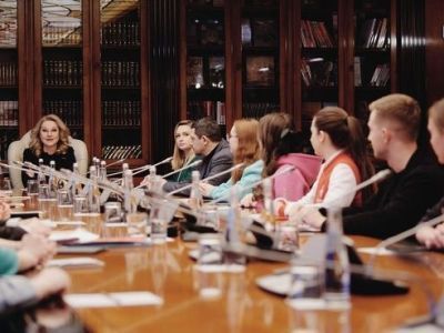 Татьяна Голикова с волонтёрами «Мы вместе» запустила новый сезон проекта «#ДоброВСело