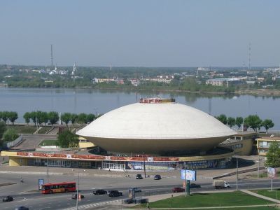 Здание Казанского государственного цирка (построено в 1967 г.) г. Казань