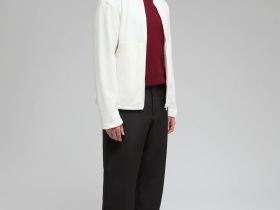 Утепленные брюки широкого кроя с утяжниками по низу