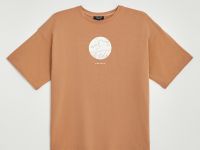 Футболка с принтом