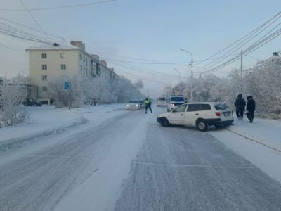 Шесть человек пострадали в результате ДТП в Якутске за сутки