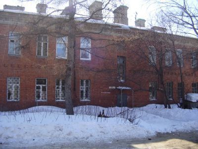 Дом с 4 квартирами (по 25 кв.саж.) Омского с/х училища