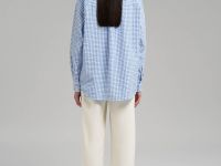 Рубашка объемного кроя в клетку