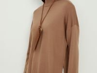 Трикотажный женский джемпер