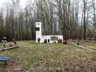 Кладбище советских воинов, погибших в годы Великой Отечественной войны