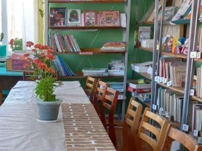 Зямбайская сельская библиотека