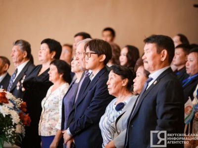 Лучшие педагоги Якутии рассказали, кому посвятили награды