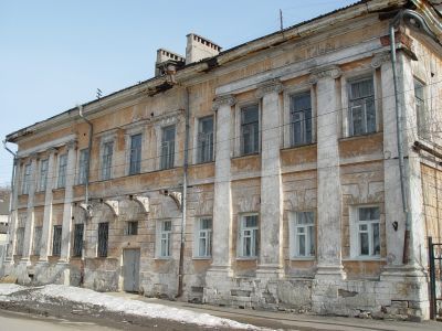 Дом Ненюковых