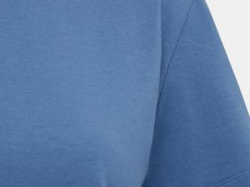 Футболка приталенного силуэта