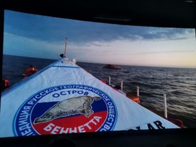 Погоня со штормом и встреча с белыми медведями: как проходила опасная экспедиция на остров Беннетта