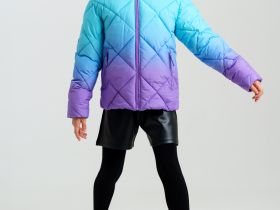 Куртка текстильная с полиуретановым покрытием для девочек