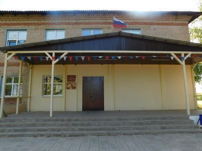 Ждановская библиотека