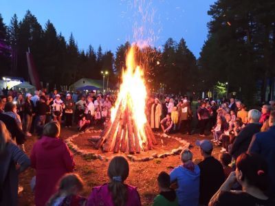 Подарок другу