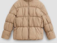 Стеганая куртка с воротником-стойкой