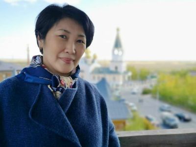 Лена Афанасьева: «Наши соотечественники сражаются за то, чтобы каждый мог говорить на родном языке»