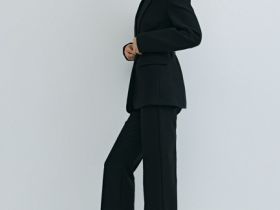 Расширенные книзу брюки, Черный