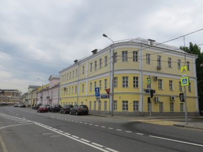 Комплекс застройки Кадашевской набережной