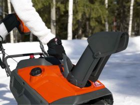 Снегоуборщик HUSQVARNA ST 131