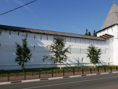 Прясло стены между Угличской башней и Михайловской башней