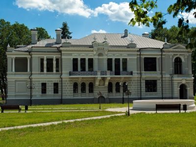 Дом усадебный