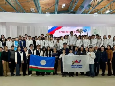 Ветераны СВО провели урок мужества в Высшей школе музыки Якутии