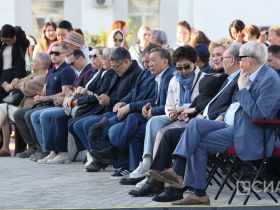 В Якутске провели концерт «Наши маяки», посвящённый Героям России