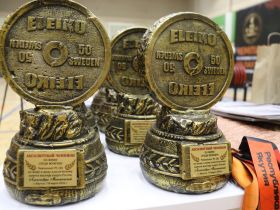 Более ста спортсменов собрал чемпионат Якутии по пауэрлифтингу