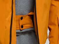 Горнолыжная куртка со съемным капюшоном