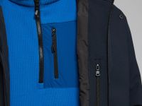 Утепленная куртка с капюшоном