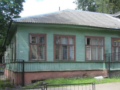 Корпус с полуподвалом