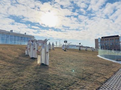 Фото и видео: в Якутске на площади Ленина провели обряд алгыс