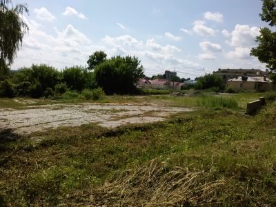 Внутриквартальная церковная площадь