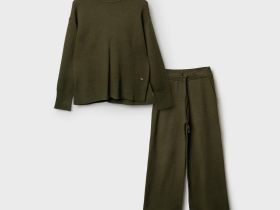 Комплект трикотажный для девочек: джемпер, брюки