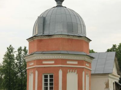 Надкладезная часовня