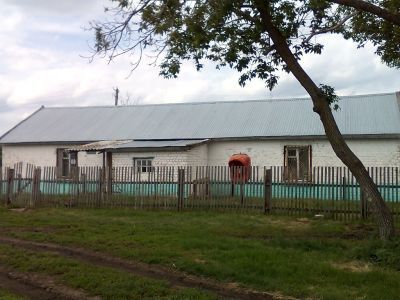 Клуб п. Песчаный Дол