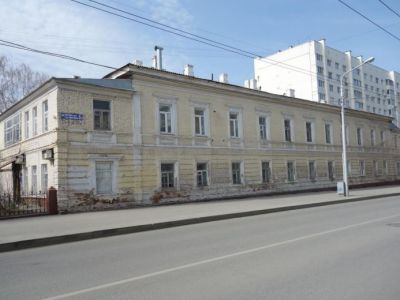 Дом причта Воскресенского кафедрального собора