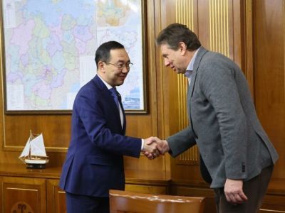 Защитный комплекс для занятия шорт-треком предоставит Якутии Союз конькобежцев России