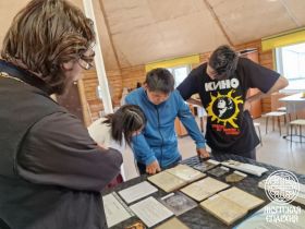 В Эвено-Бытантайском улусе провели выставку по истории православия